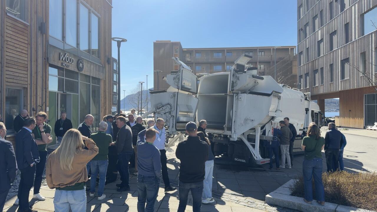 Quattro select avfallsbeholdere